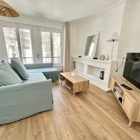 Le De Notre-dame - Au Coeur De La Vieille Apartment *
