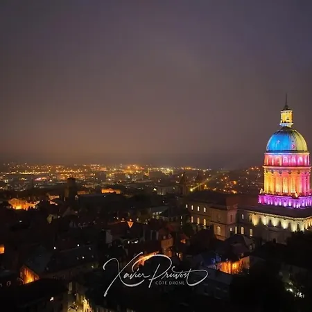 Le De Notre-dame - Au Coeur De La Vieille *